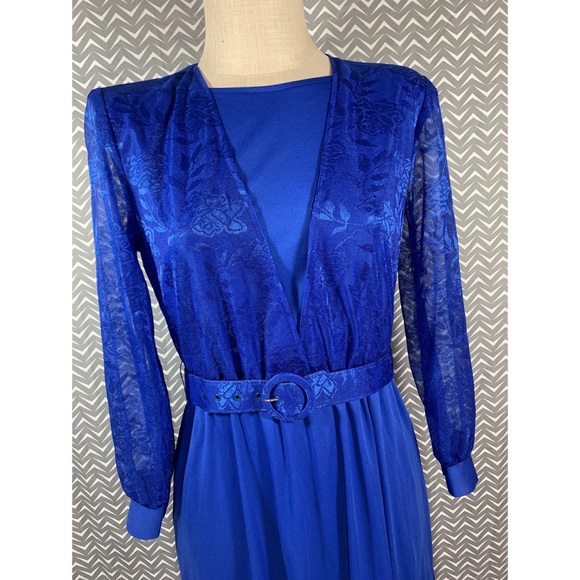 Blair Vintage Dress - Picture 2 of 8